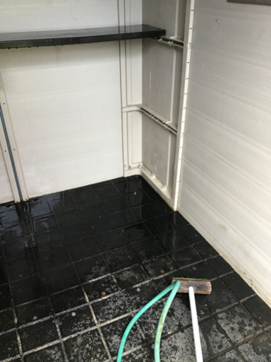 オシャレな物置 約1坪 KETER Gemini 6x6 大型樹脂製！