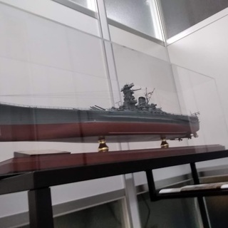 模型「戦艦大和」1/350サイズ 完成品 アクリルケース付き・プレート付 メーカー不明 - 模型、プラモデル