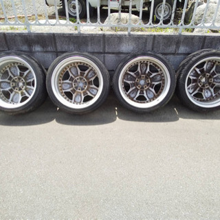ザウバー 18インチ | campinglacaletilla.cl