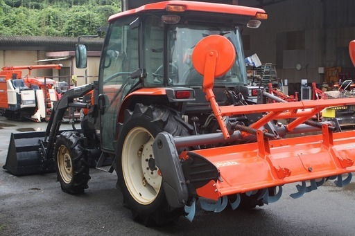 【SOLD OUT】クボタ トラクター KL385 38馬力 フロントローダー ハイスピード キャビン エアコン 自動水平 Uシフト オートヒッチ【農機具でっく】【福岡】【トラクター】 SOLD OUT】クボタ トラクター KL385 38馬力 フロントローダー ハイ