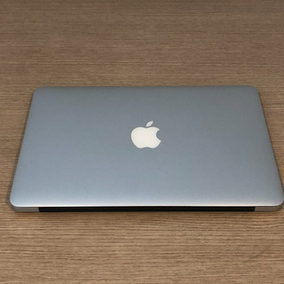 MacBook Air 11インチ mid2012