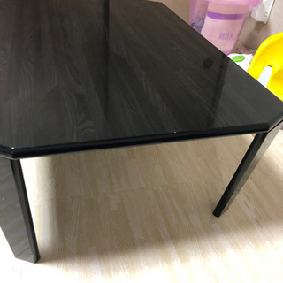 縦90cm×横60cm×高さ32cm 黒いローテーブル