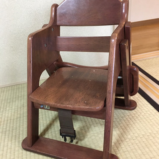 木製子ども用椅子、テーブル付き