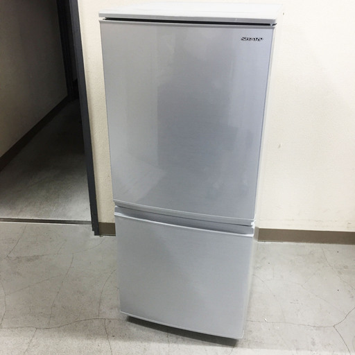 極上品☆SHARP 冷蔵庫 2019年製 137L