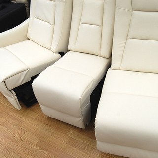 美品 3人掛け 電動 リクライニング ソファ 幅172 USBポート付き ☆ PayPay(ペイペイ)決済可能 ☆ 札幌市 清田区 平岡