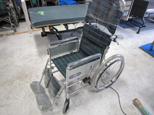 【中古】　車イス　ニッシン製　リクライニング