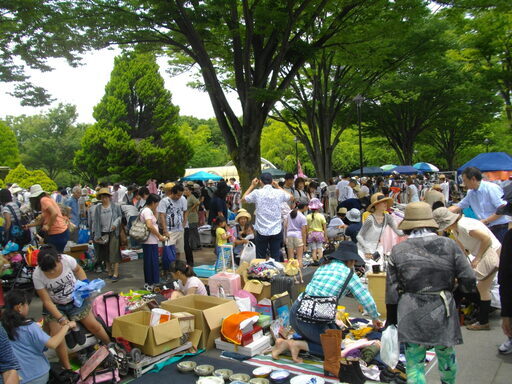 ８月３０日 日 光が丘公園フリーマーケット開催 リサイクルマン 光が丘のフリーマーケットのイベント参加者募集 無料掲載の掲示板 ジモティー