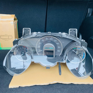 ホンダ　フィット　シャトル　スピードメーター