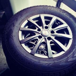 アイスナビス 215/70R15 タッドレス １シーズンのみ使用