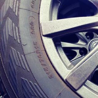 アイスナビス 215/70R15 タッドレス １シーズンのみ使用