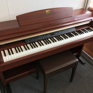 i37 YAMAHA CLP240クラビノーバ　電子ピアノ