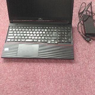 pc、qoo10で先月買ったけど 【公式通販】
