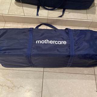 イギリス Mothercare製のトラベルコット　美品　対応マッ...