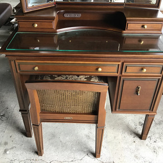 M▽マルニ 地中海ロイヤル ドレッサー 三面鏡 椅子付き