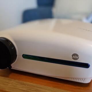 プロジェクター VIVIMAGE EXPLORER 3 2万円台でかなり楽しめる家庭用プロジェクター：VIVIMAGE