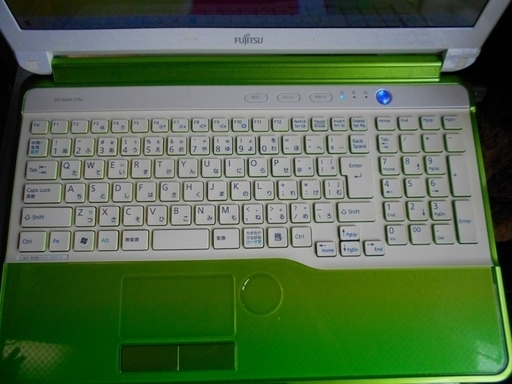 Fujitsu lifebook AH54/E Core i5　ライムグリーン　③
