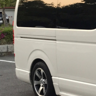 ハイエース200系（4.5.6.7型/ナロー車） 純VIP サイドステップ
