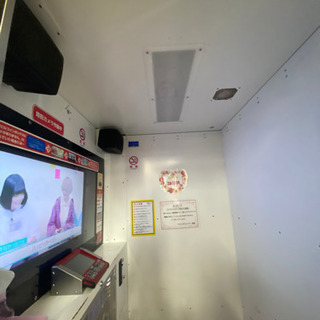 カラオケボックス