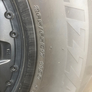 スタッドレスタイヤ　ブリジストン　265/65/R17