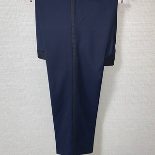 Isaia (イザイア) 結婚式 タキシード 上下セット ネイビー