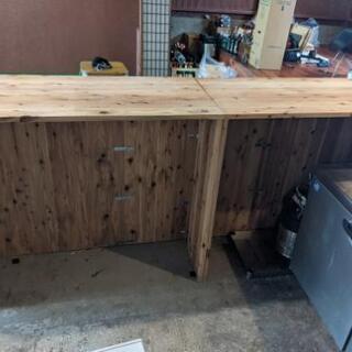 バーカウンターとイス（3脚）のセット