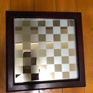 ガラス製　チェスボード
