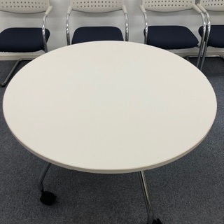 スイス家具メーカーVITRA社のテーブル&椅子4脚セット