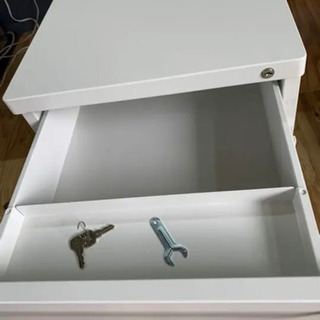 無印良品　スチールキャビネット　（E）