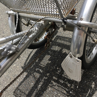 ブリジストン　大人用三輪自転車