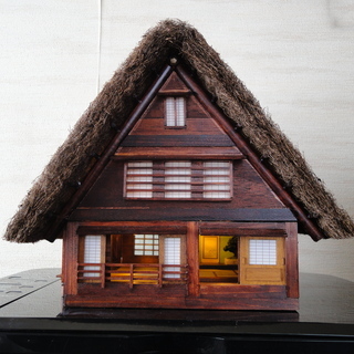 ﾐﾆﾁｭｱ 手作り古民家 合掌つくり 値下げいたしました！