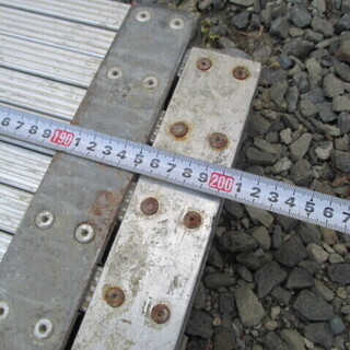 アルミ製の足場板・内装工事・伸縮足場板 長さ最大3.60m