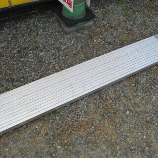 アルミ製の足場板・内装工事・伸縮足場板 長さ最大3.60m