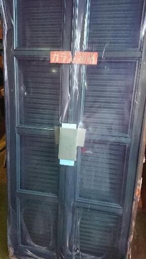 ガラリ雨戸 欄間付き トーヨーサッシ アルミサッシ 窓