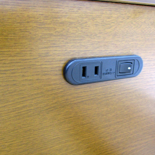 ダブルベッド 木枠 マットレス 宮付き コンセント 収納 小物入れ 照明 説明書付き ☆ PayPay(ペイペイ)決済可能 ☆ 札幌市 北区 屯田