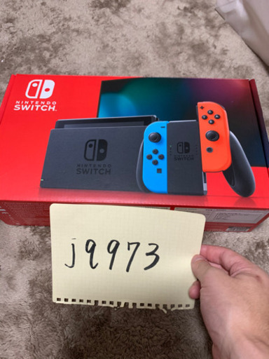 Nintendo Switch本体とカセット2本セット