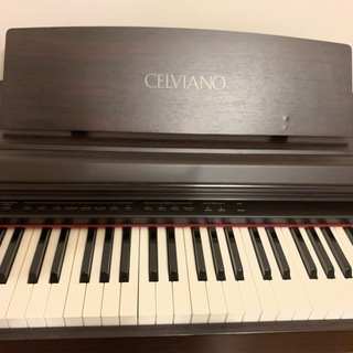 CASIO 電子ピアノ 　CELVIANO