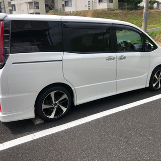 送料無料 70 80 ノア ヴォクシー エスクァイア モデリスタ 18インチ