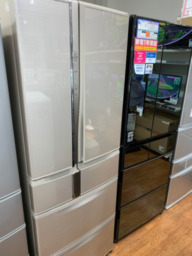 超大型!MITSUBISHIの6ドア冷蔵庫です!