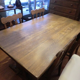 【中古美品】自社配送＆設置可能　豊田たんす ダイニング５点セット　テーブル　椅子