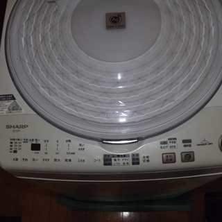 【譲り渡し決定】ＳＨＡＲＰ　全自動洗濯乾燥機【２０１２年製】