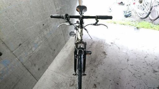 自転車中古 クロスバイク CANALE製 外装7段変速 ステム角度調整可能 