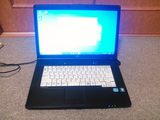 富士通ノートパソコン　ＬＩＦＥＢＯＯＫ　Ａ５６１／Ｄ