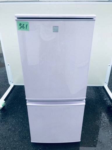 ✨高年式✨ 561番 シャープ✨ノンフロン冷凍冷蔵庫✨SJ-14E4-KP‼️