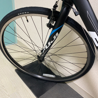 引き取り限定　FUJI SPARROW クロスバイク　ブルー 2017 FUJI SPARROW（フジ スパロウ）あさひ限定リミテッドモデル