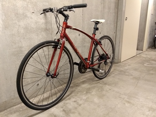 クロスバイク中古　momentum
