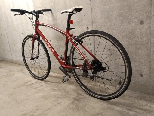 クロスバイク中古 momentum ☆超特価☆ MomentumのクロスバイクiNeedが