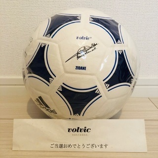 Volvic（ボルヴィック）★ジダン・サイン入りサッカーボール