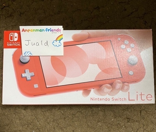 任天堂　スイッチライト　ピンク