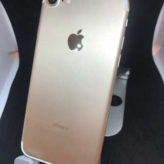 iPhone 7 Gold 32 GB SIMフリー #106