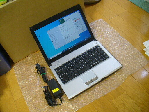 ㋛安心のNEC製 SSDへ変更可 実測1270g Core i5搭載 Windows 10 Pro / Office 2016 Professional インストール済（ライセンス認証済） モバイルノートPC㋛